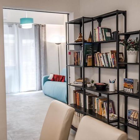 Casa 3 Santi, Your Contemporary Home In Rome Exterior photo