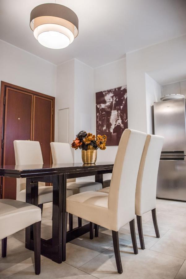 Casa 3 Santi, Your Contemporary Home In Rome Exterior photo